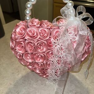 Pink Rose Heart-Shaped keepsake Handbag
